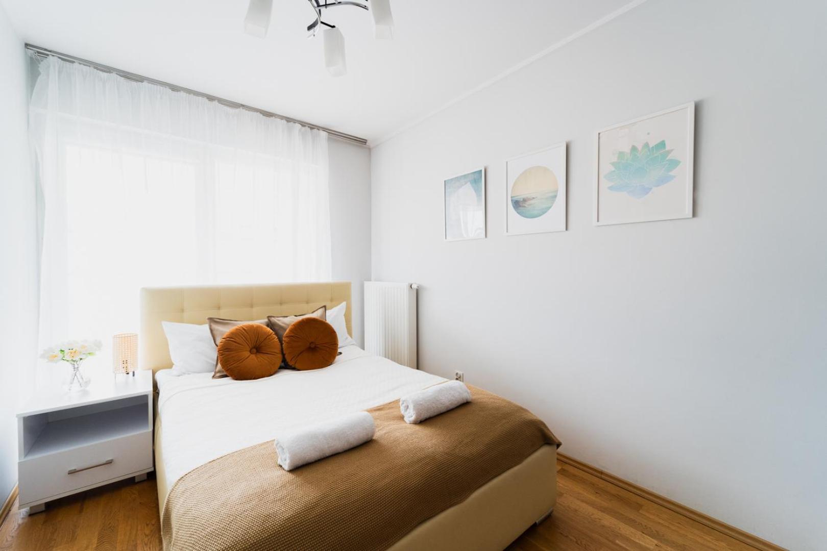 Apart City Center - 3 Rooms - Parking Place Wrocław Exteriör bild